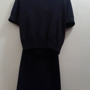 St John Basics 2 piece knit suit size small